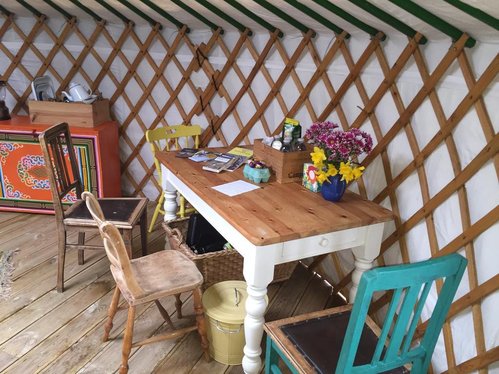 Hotel The Yurt à Isle of Gigha Extérieur photo